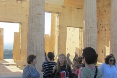201710171810_In_front_of_Parthenon