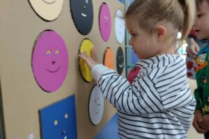 25f95c70-dc61-4900-a44f-41eafc4faecc