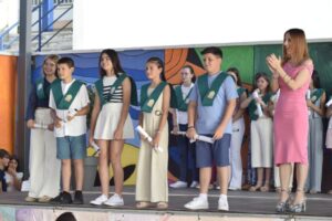 🎓✨ Graduación de Nuestros Mayores🎓✨