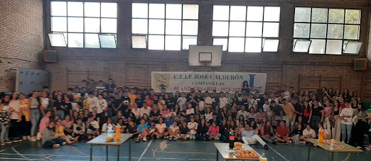 Encuentro de alumnado, profesorado y personal no docente. 5ª Década