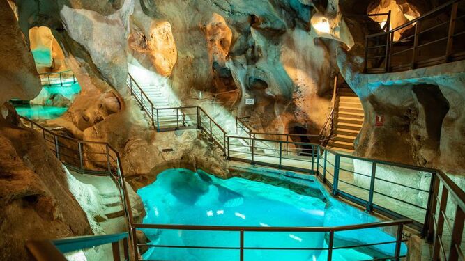 EXCURSIÓN A LA CUEVA DEL TESORO