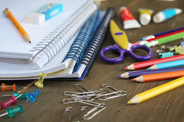 material_escolar material_escolar