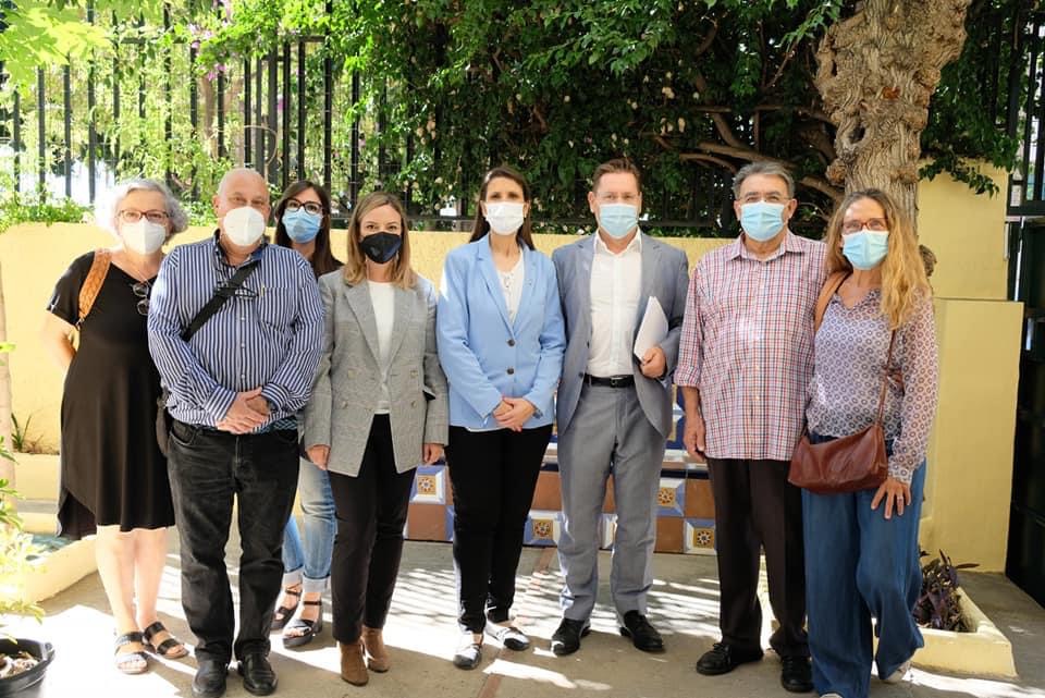 Visita de la Delegada de educación