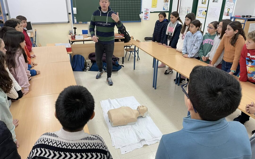 Talleres muy interesantes y educativos de nuestro enfermero de referencia