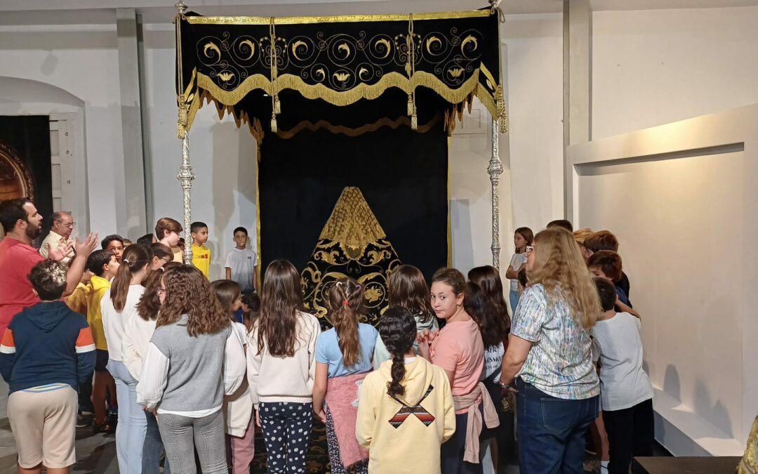 Visita a la exposición de la Hermandad Sacramental. Cursos de 5º y 6º