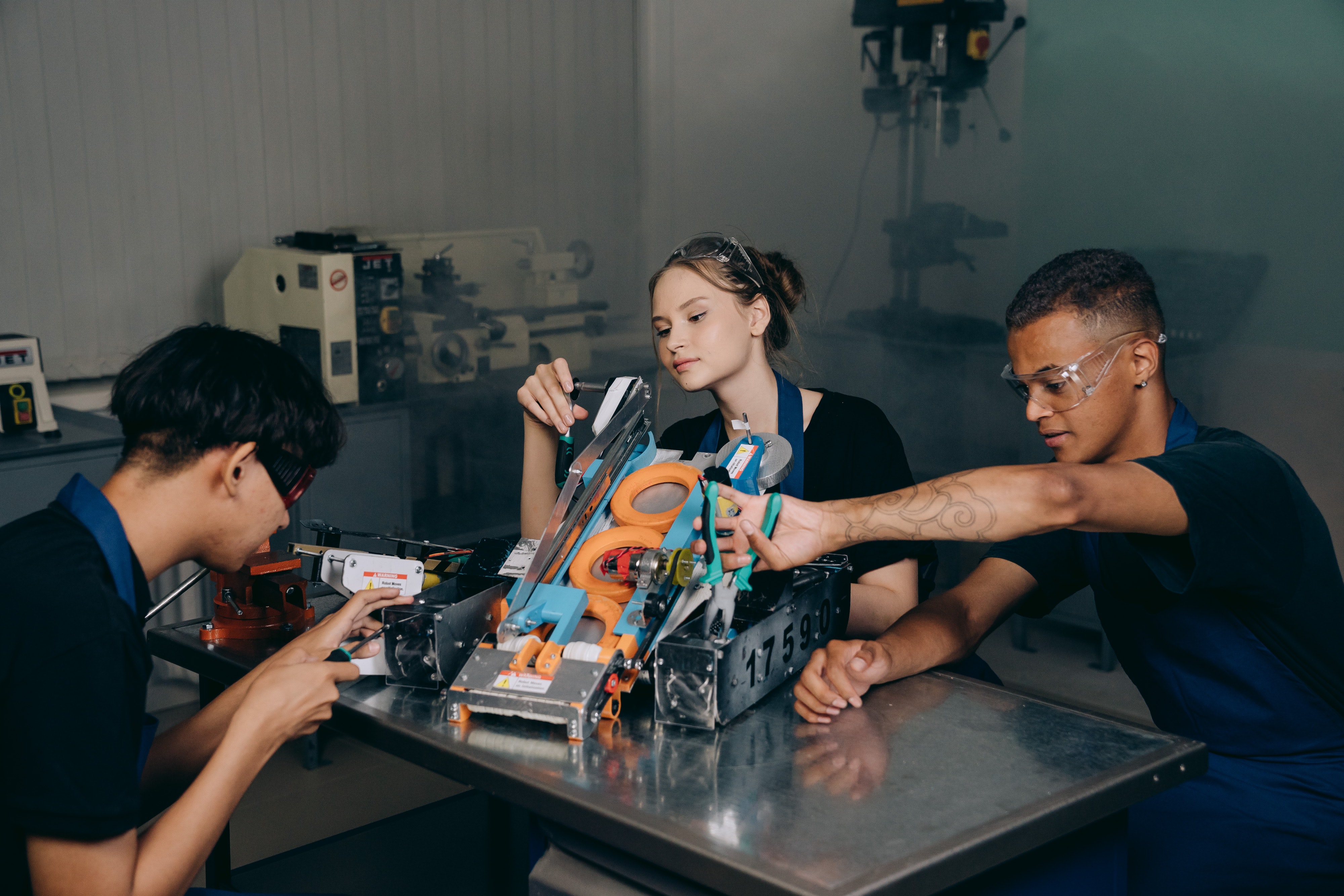 Robots and nanobots technician