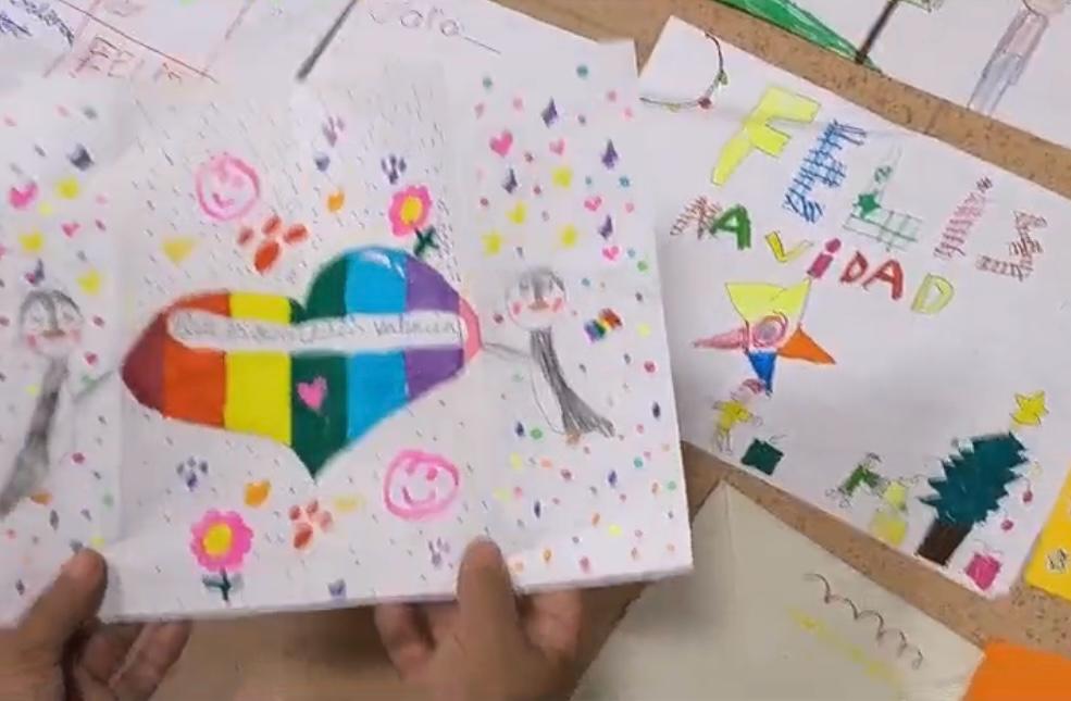 Desde el amor renacen las aulas10