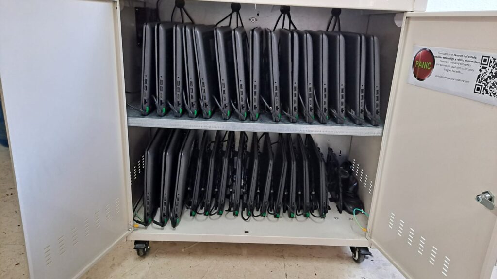 Carro TDE planta 1 (Sala Profesorado)