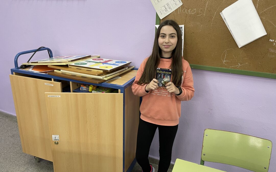 Helena Muñoz, campeona del I Campeonato de “SABOTEUR” del IES Cárbula