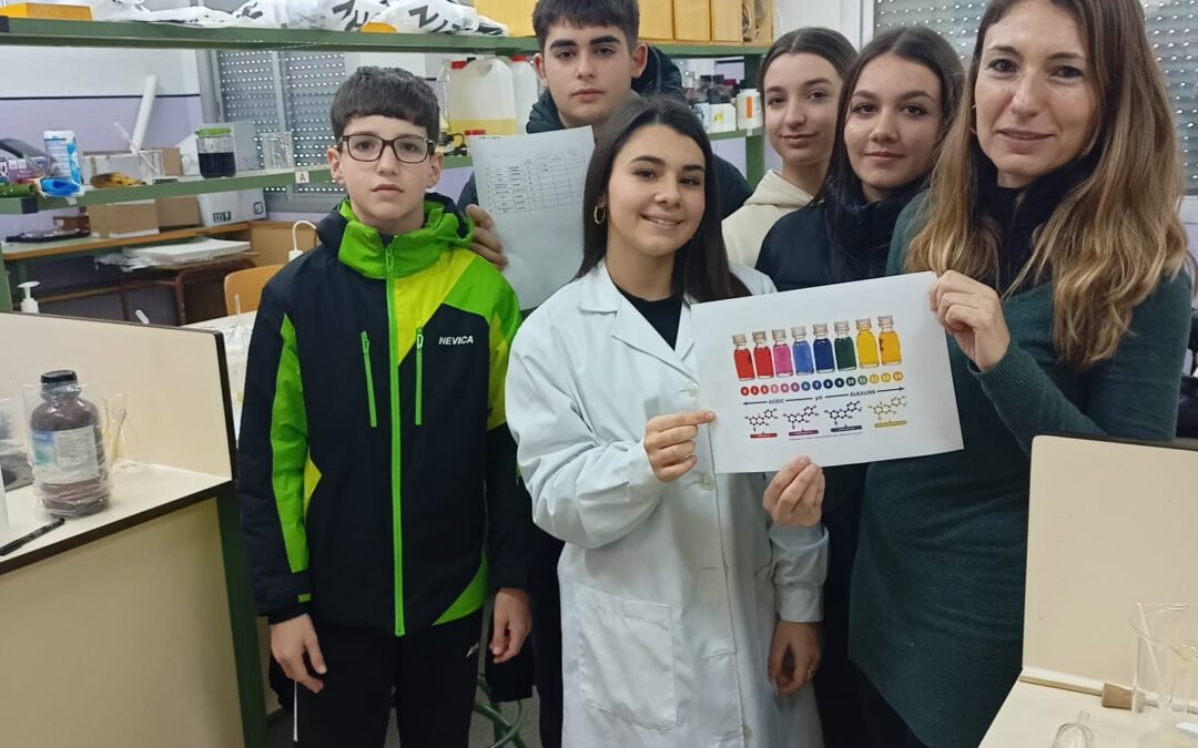 ¡Inauguramos el programa Investiga y Descubre con ciencia natural y mucho color!