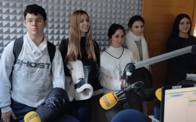 Visita a la radio y al teatro