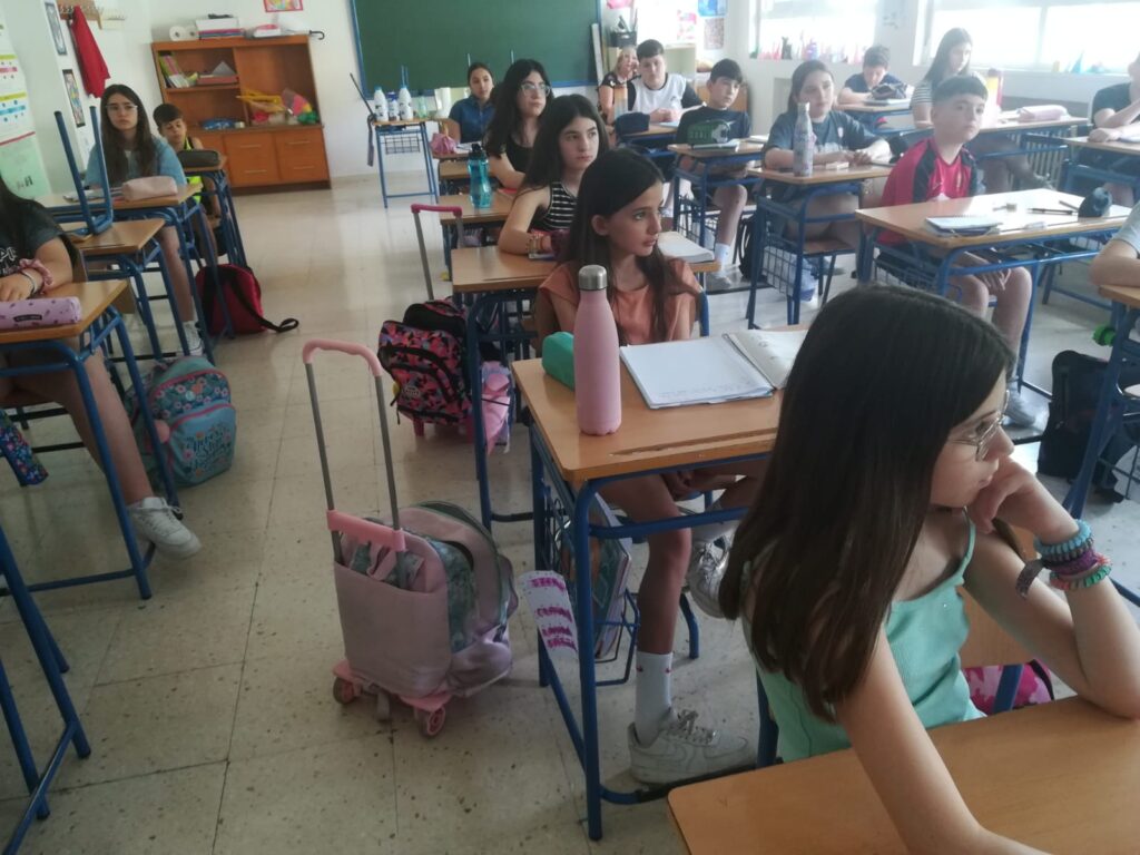 64fdba3b-af31-431b-a7ed-52b274b7a685