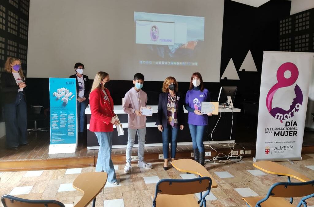 Primer premio en el II Concurso “Dale al arte por la igualdad”